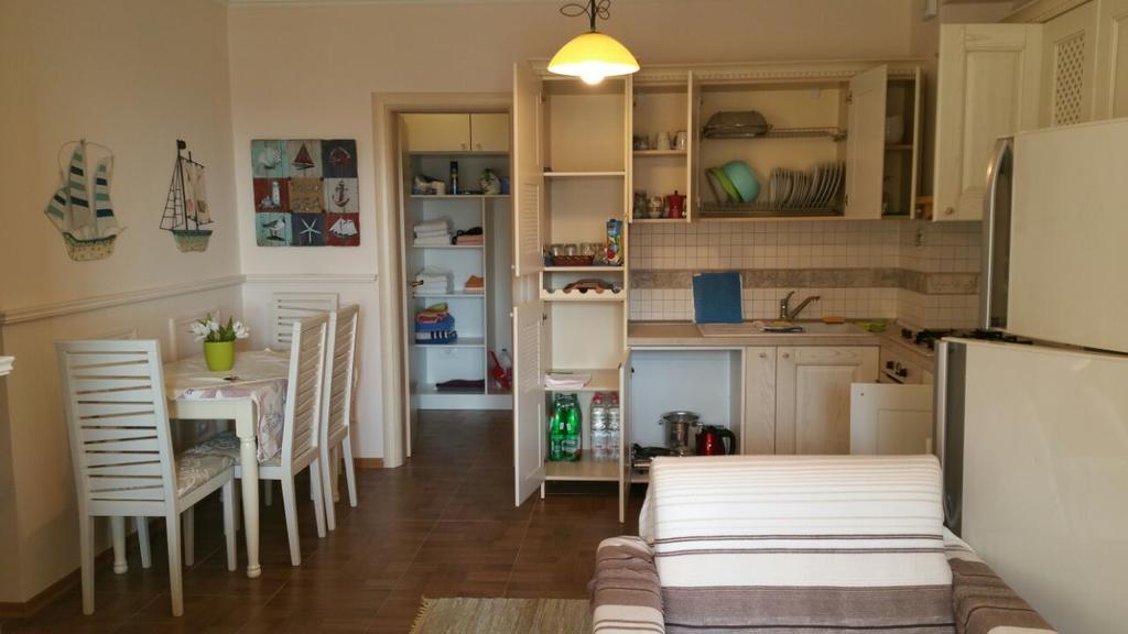 Laura'S Home Durres Bagian luar foto